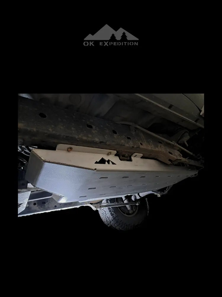 '03-'09 GX470 Gas Tank Skid Plate OK EXPEDITION
