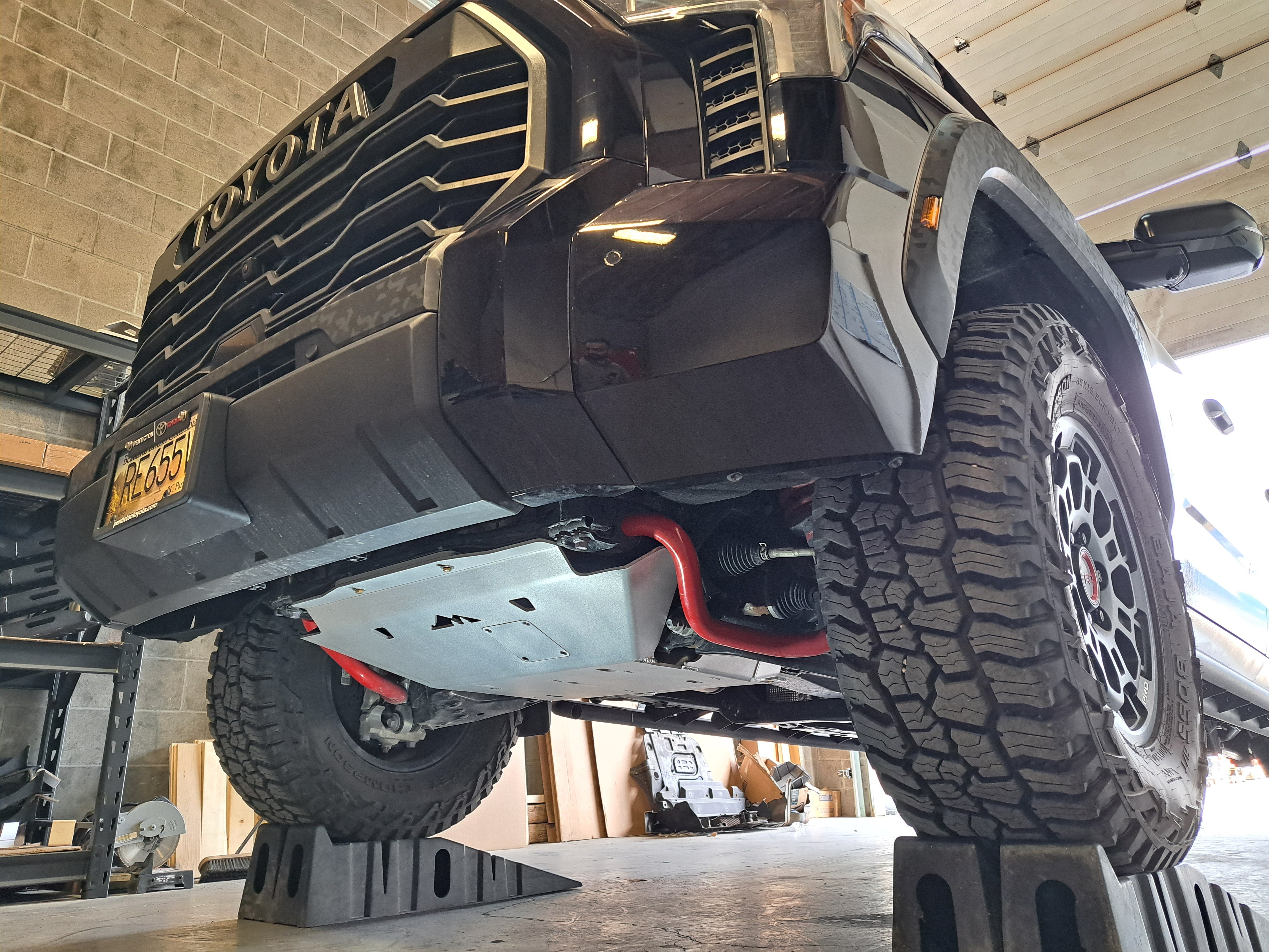 TUNDRA OK EXPEDITION