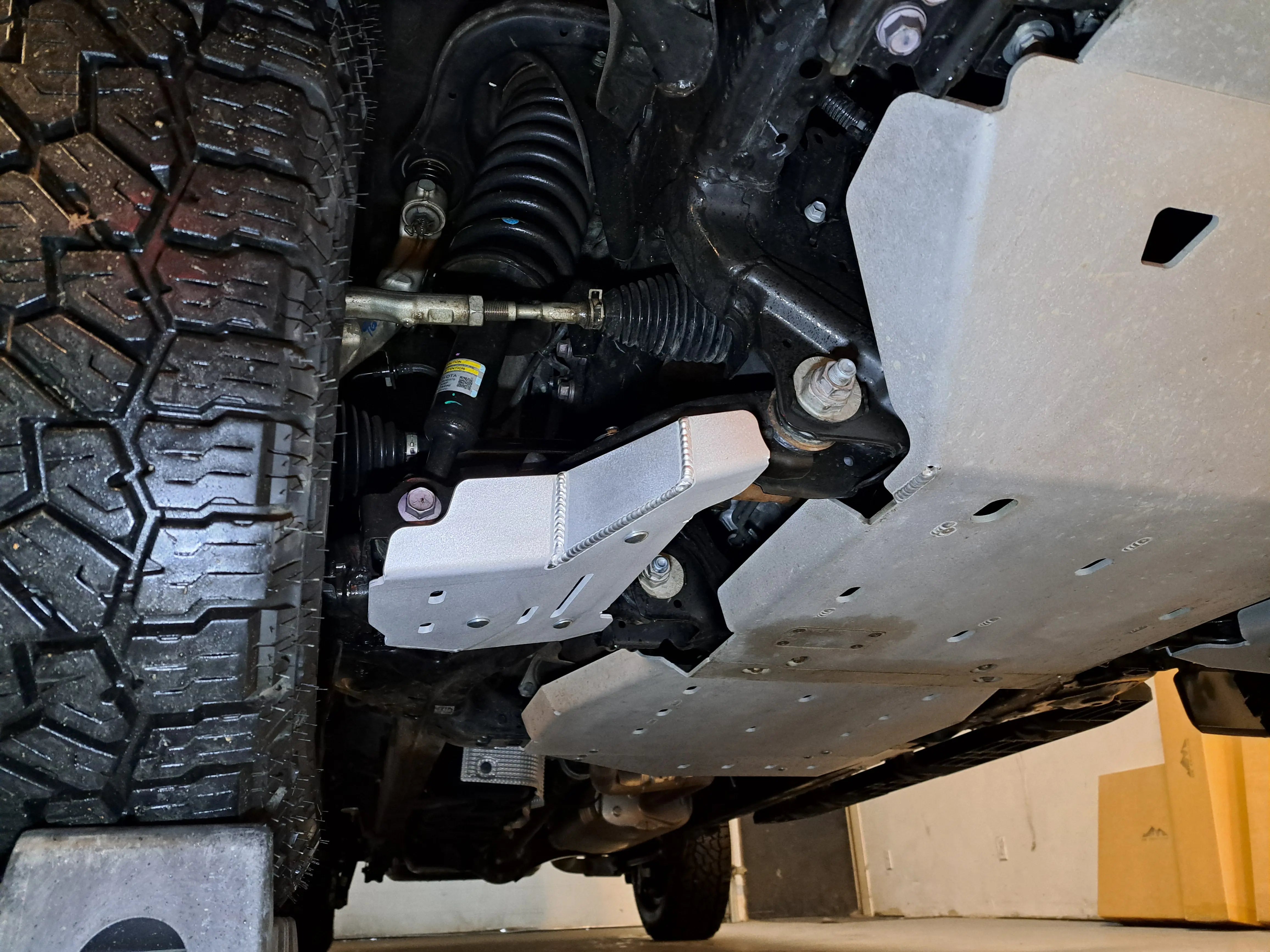 '24+ TACOMA LCA Skid Plates OK EXPEDITION