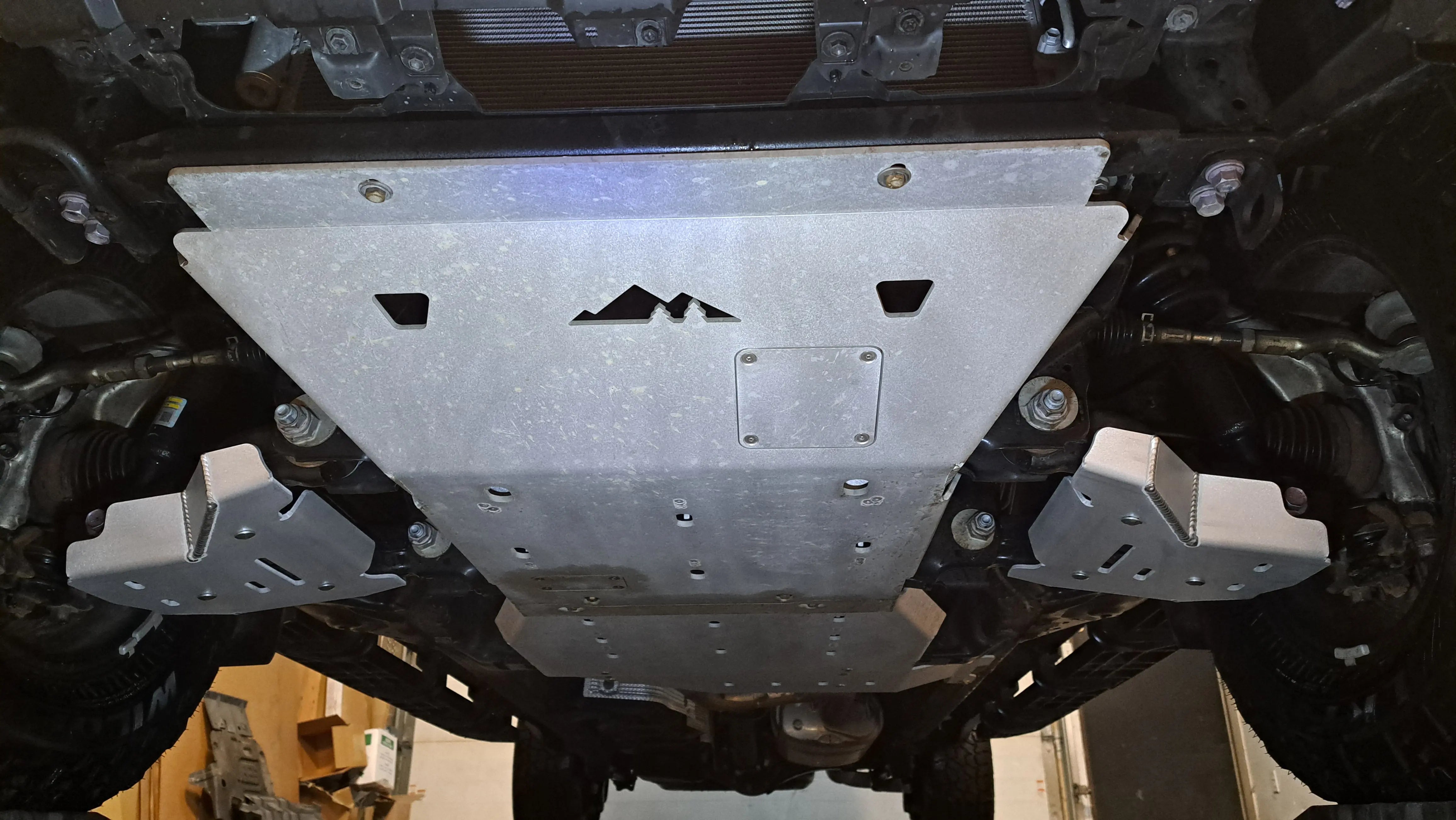 '24+ TACOMA LCA Skid Plates OK EXPEDITION